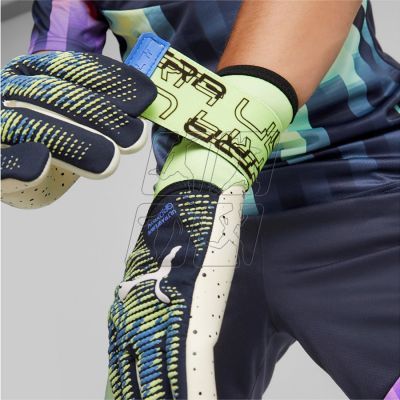 3. Gloves Puma Ultra Ultimate 1 NC 041813 01