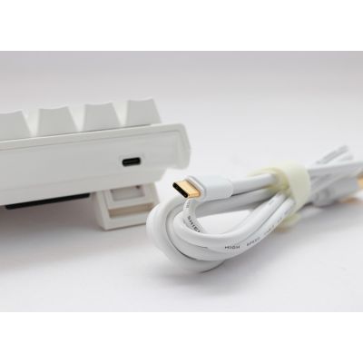6. Ducky DKON2061ST Gaming Keyboard USB QWERTY American International White