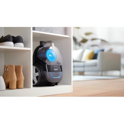 82. Philips FC9331/09 bagless vacuum cleaner (900W; black)