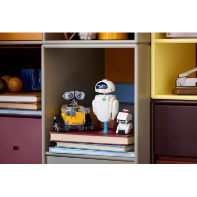 13. LEGO Disney Pixar 43279 WALL-E and EVE