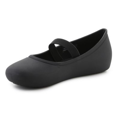 5. Crocs Brooklyn Flat Jr. Sandals 209429-001