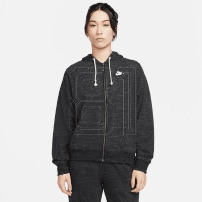 6. Nike Sportswear Gym Vintage Sweatshirt W DM6386-010