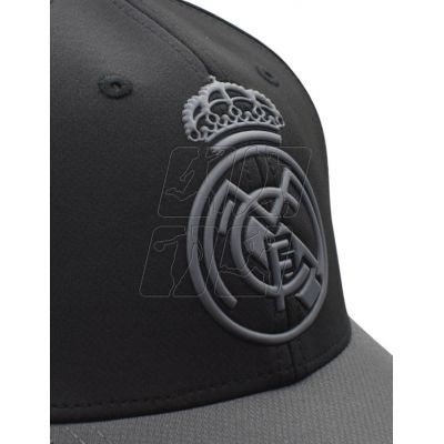 3. Real Madrid Cap M 28TH RM3GO28