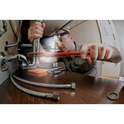 10. GRUNDIG DELUXE 1 LED and 2 COB TOURIST HEADLAMP