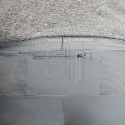 10. Shorts Nike Dri-FIT Stride M DM4761-084