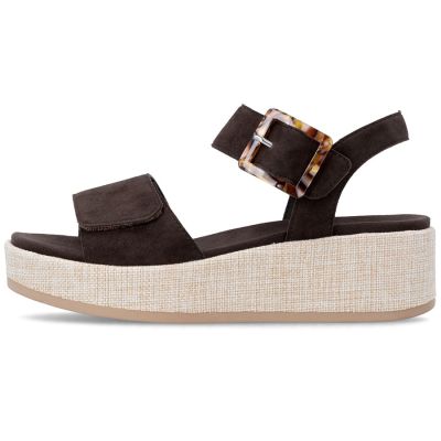 3. Women's brown leather wedge sandals Remonte by Rieker D1N54-25