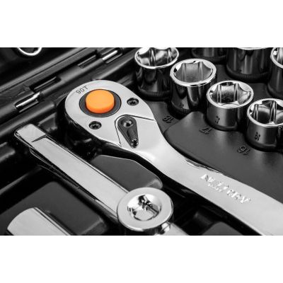 3. NEO tools 10-059 socket/socket set