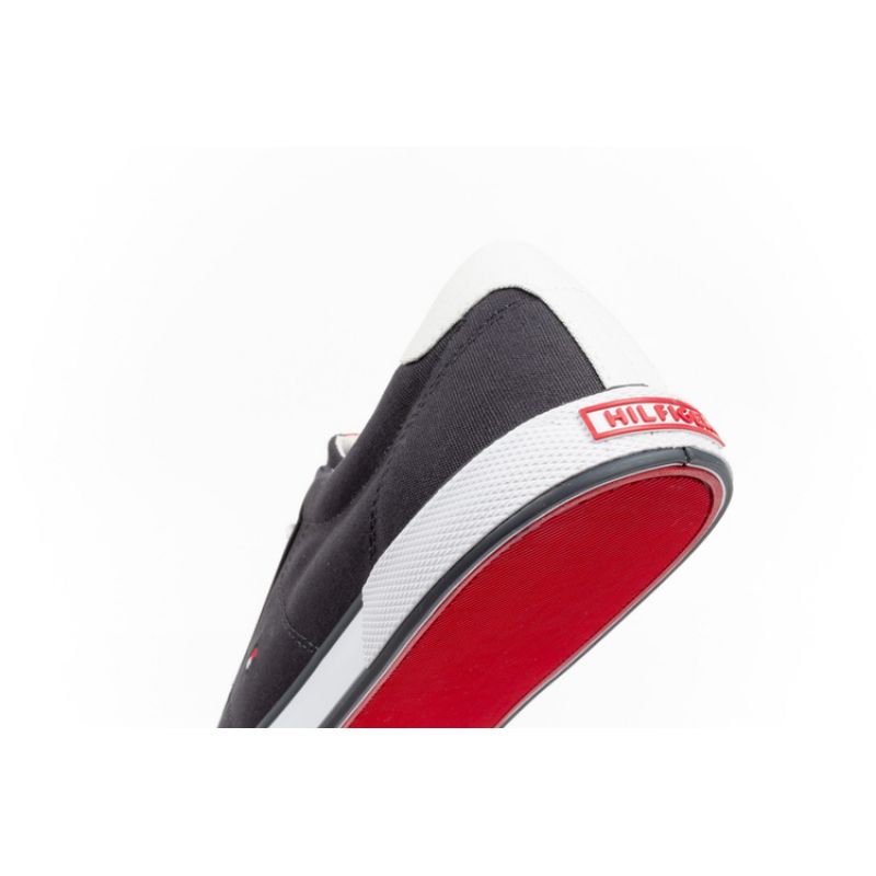 4. Tommy Hilfiger sneakers M FM0FM00596403