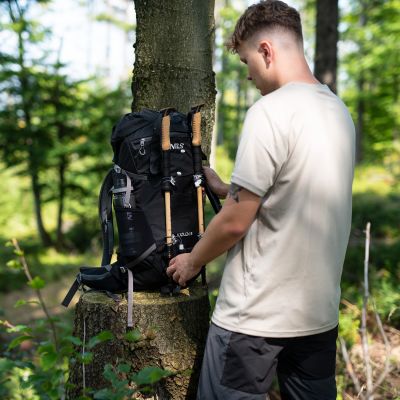 9. NC1938 BLACK KJOLEN TOURIST BACKPACK 40L NILS CAMP