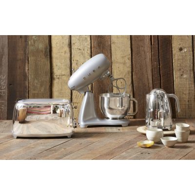 19. Smeg TSF01SSEU 2-slice toaster, chrome finish