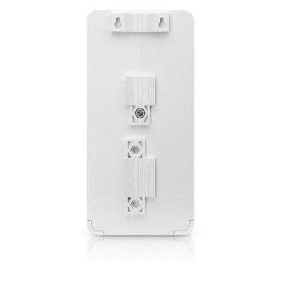 10. PoE switch UBIQUITI N-SW (4x 10/100/1000Mbps)