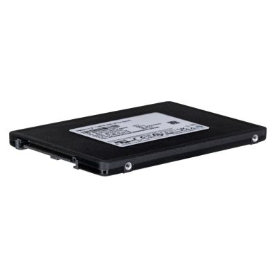 8. Samsung PM9A3 1.92 TB U.2 PCI Express 4.0 drive