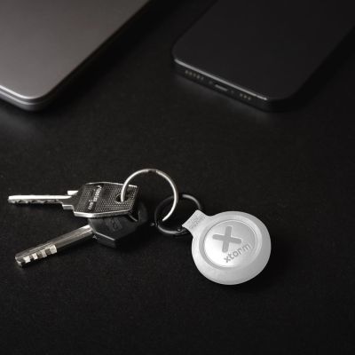 22. Xtorm XTAG2GA10-3PACK GPS Tracker Universal Smart Keychain White