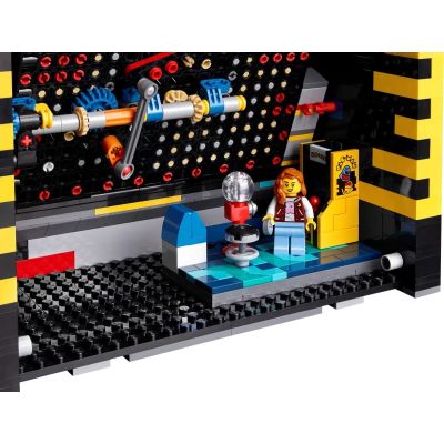 6. LEGO Icons 10323 Pac-Man Arcade Machine (SALE)