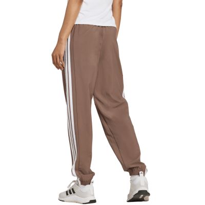 9. adidas Train Essentials 3-Stripes Woven W Pants JY2168