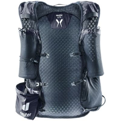 7. Deuter Ascender 7 black running backpack
