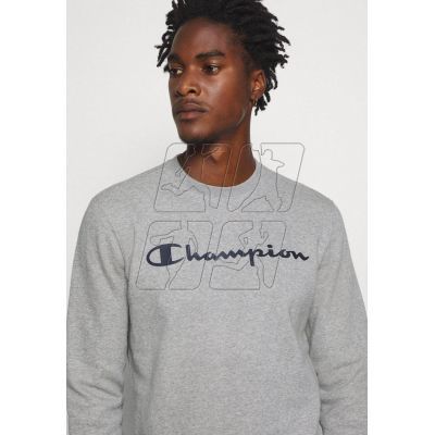 5. Champion sweatshirt M 305360 EM021