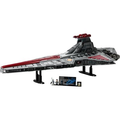3. LEGO Star Wars 75367 Venator-class Star Destroyer