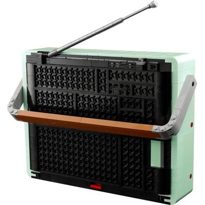 7. LEGO Icons 10334 - Retro Radio