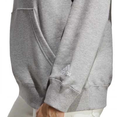 7. adidas Essentials Linear W sweatshirt IC6884