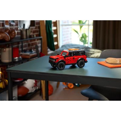 23. LEGO Technic 42213 - Ford Bronco SUV