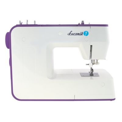 7. Łucznik Teresa sewing machine