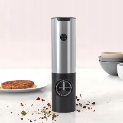 10. PROMIS PEPPER AND SALT GRINDER SET MP36X2 ZP