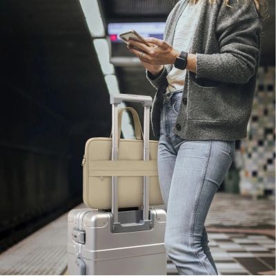 12. Tech-Protect Carrying Bag for 15-16" Laptop - Beige