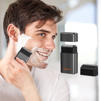 5. MAXGROOM M-5580 2-in-1 Electric Shaver - Black