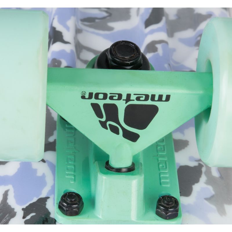 4. Meteor Skateboard 24462