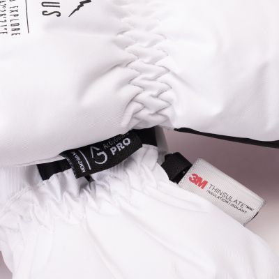 4. Astia WO'S W insulated gloves