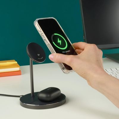 8. Hama 00201738 Mobile Charger Headphones, Smartphone Black USB Wireless Charging Fast Charging Internal
