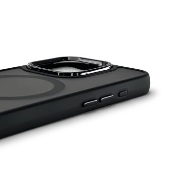 5. Fashion Case compatible with MagSafe for iPhone 17 Pro - black