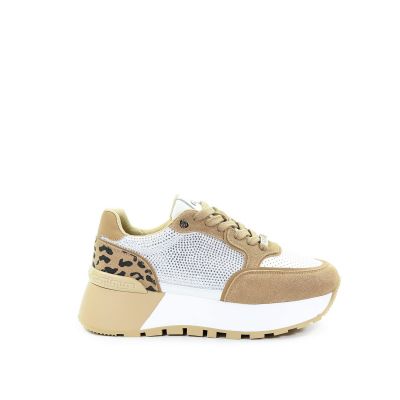 8. Goe DW RR2N4070 Shoes