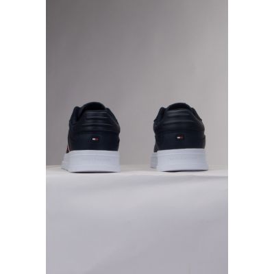 3. Tommy Hilfiger Supercup Leather Stripes M shoes FM0FM04824 DW5