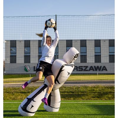 4. Yakima Sport Self-Building Inflatable Wall Pro 100788