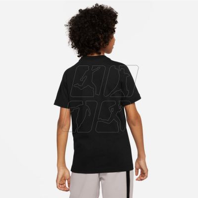 3. Nike Sportswear Jr DX9499-010 T-shirt