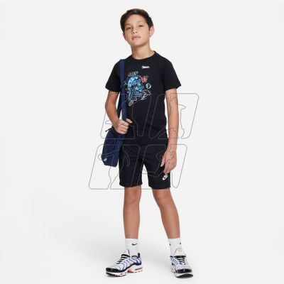 3. Nike Sportswear Jr DX9526-010 T-shirt