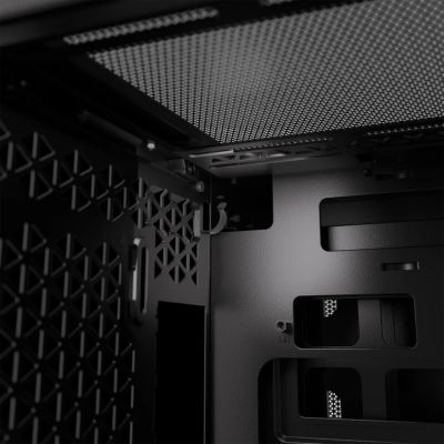 6. Corsair 2500X RGB ICUELINK BLACK case
