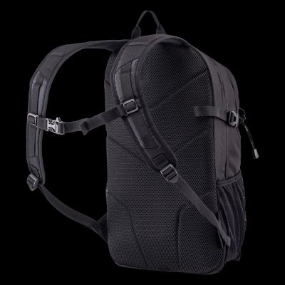 4. Hi-Tec Stray 20 backpack 92800661862