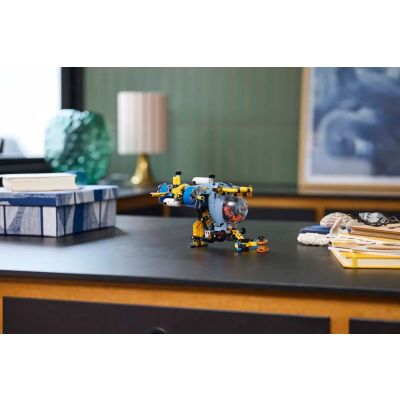 8. LEGO TECHNIC 42201 Technic Research Submarine