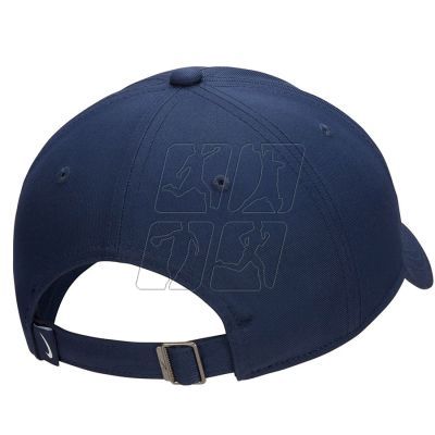 4. Nike Club FB5369-410 baseball cap