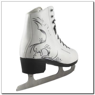 4. Nils Extreme Figure Skates white size 40 NF496S