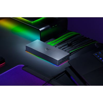 3. Razer Thunderbolt 5 Dock Wired Black