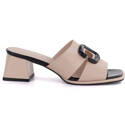 2. Women's beige high-heeled mules Vinceza 62284