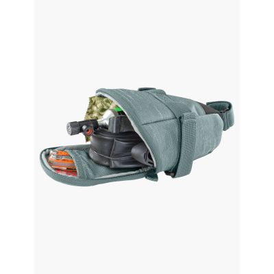 4. EVOC Seat Bag Tour steel saddle bag