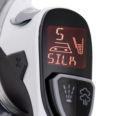 16. ADLER AD 5053 steam iron