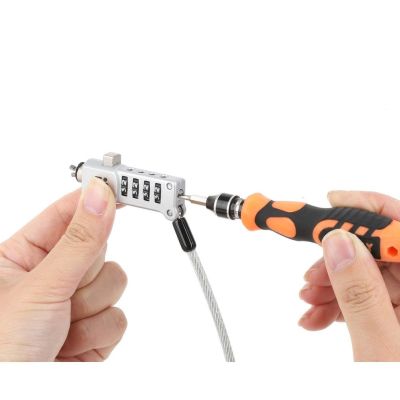 6. Manhattan 440301 Cable Clamp Silver 1.8 m