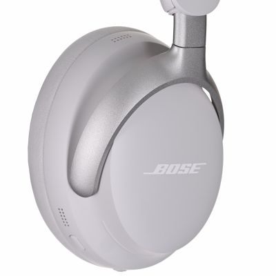 8. Bose QC Ultra white headphones
