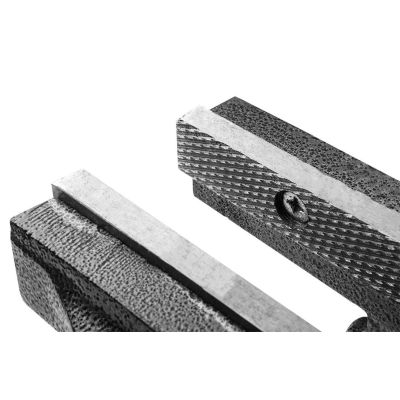 5. Topex 07A220 bench vice